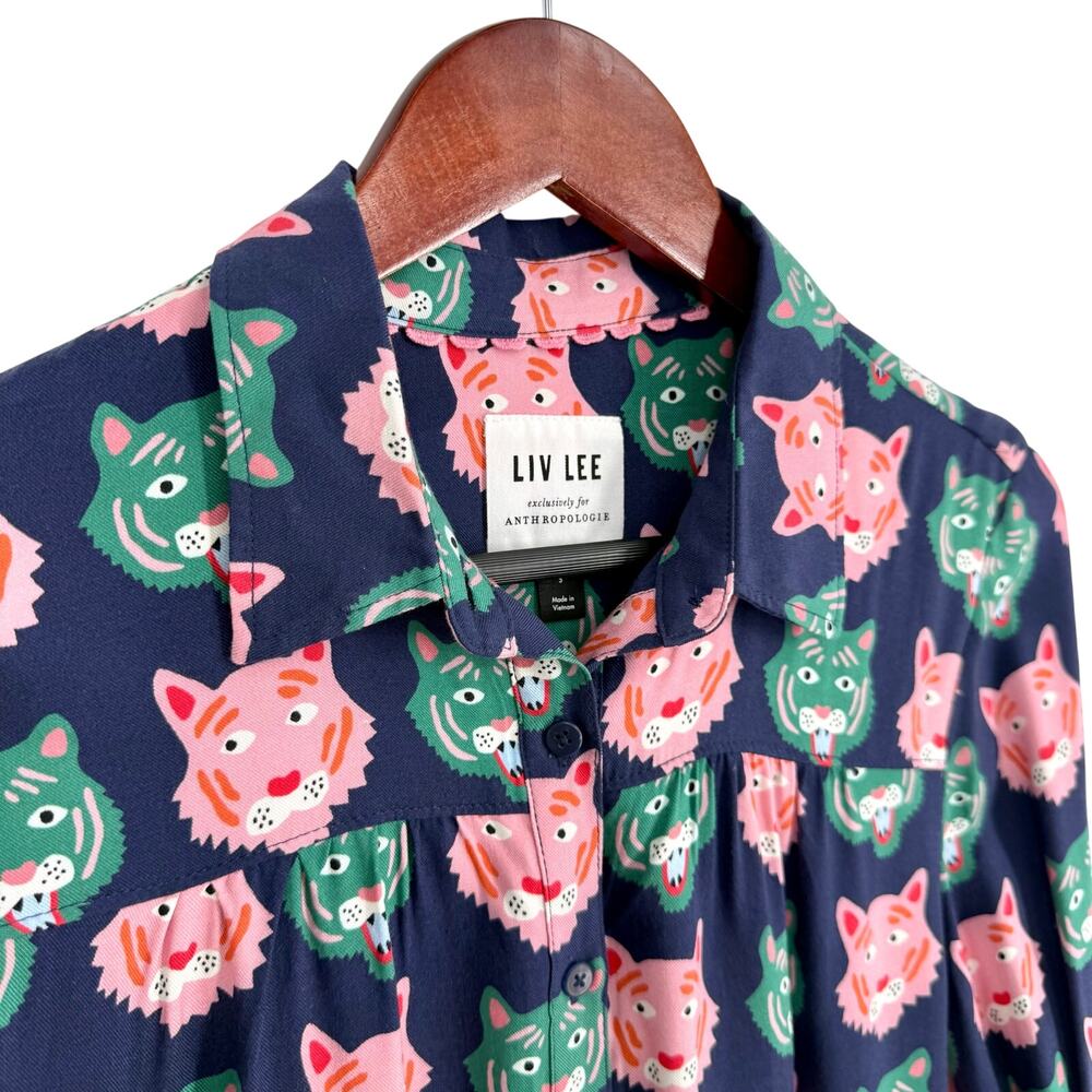 Anthropologie Liv Lee Small Navy Tigers Whimsy Buttondown Shirt Blouse Top - Picture 4 of 9